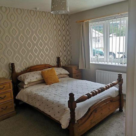 En-Suite Bedroom In A Quiet Bungalow Porthmadog Dış mekan fotoğraf